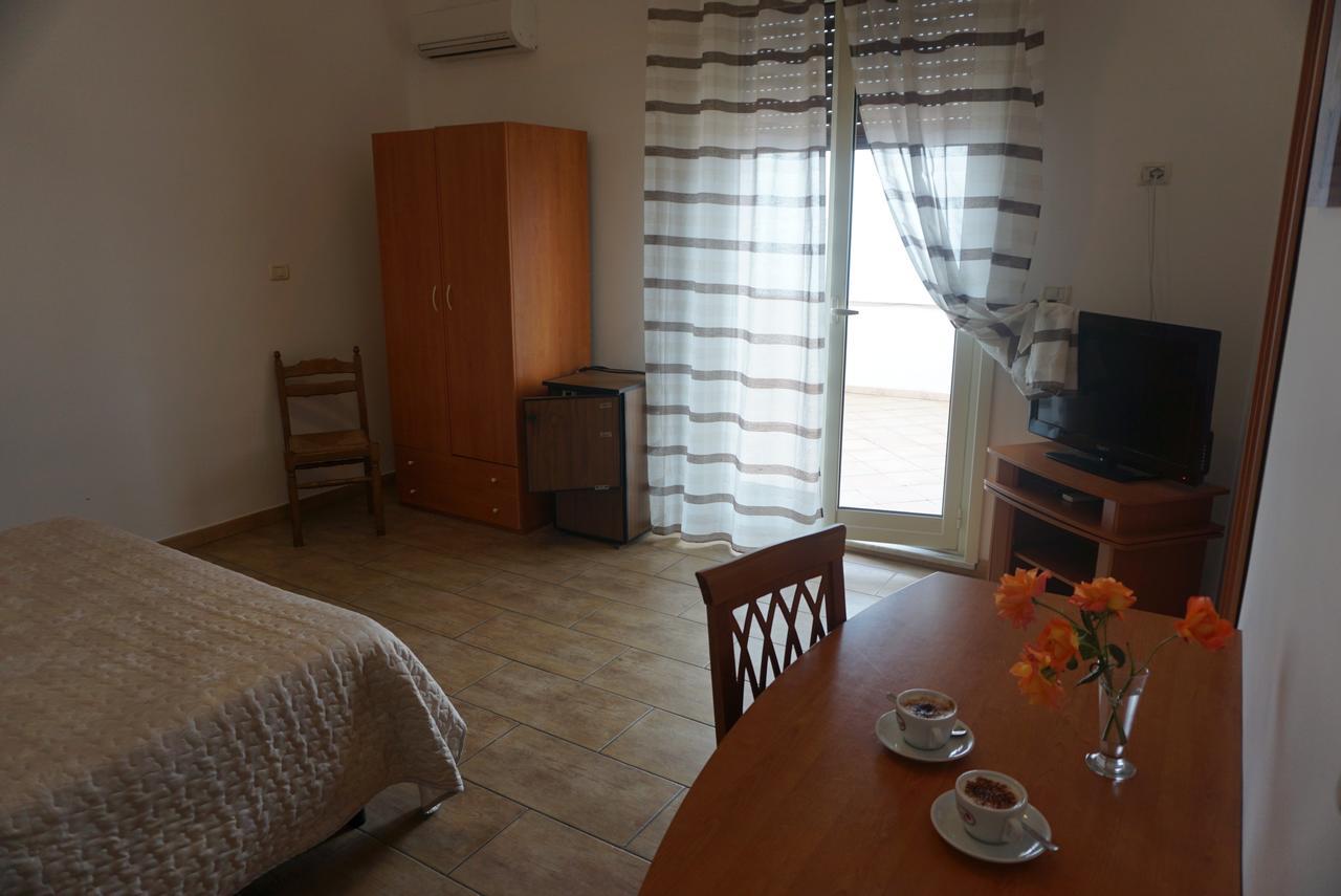 Hotel Villa Souvenir فورتْسا داغْرو المظهر الخارجي الصورة